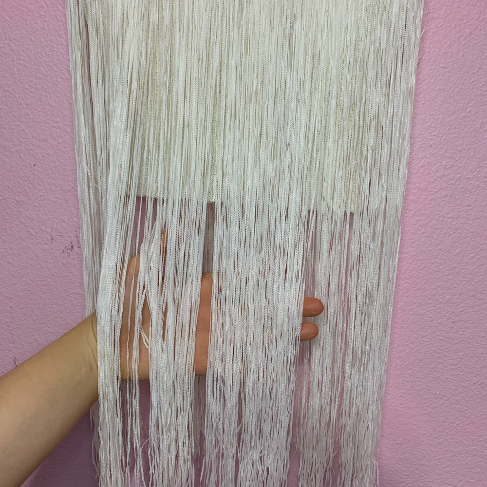 VTG bebe white knit tank top w/fringe detail XS - Picture 7 of 10